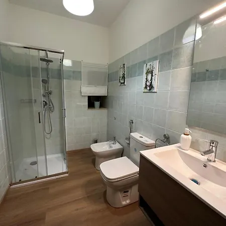 Nimia Di Nic & Fra فندق مبيت وإفطار كاتانيا