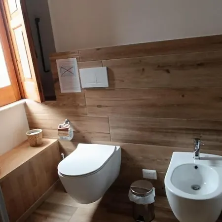 Nimia Di Nic & Fra فندق مبيت وإفطار كاتانيا